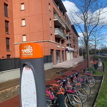 Appartement Rose T2, Climatisation,parking Prive, Piscine, Wifi , Confort *