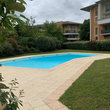 Rose T2, Climatisation,parking Prive, Piscine, Wifi , Confort Appartamento *