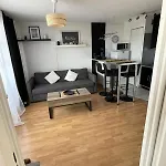 Apartment Rose T2, Climatisation,parking Prive, Piscine, Wifi , Confort Toulouse