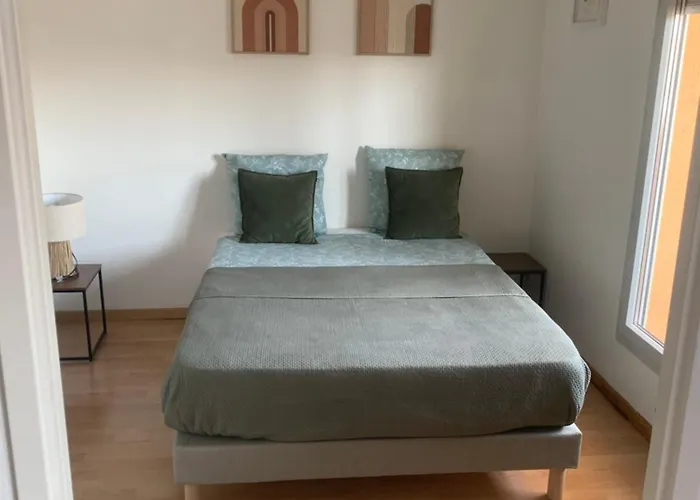 Rose T2, Climatisation,parking Prive, Piscine, Wifi , Confort * טולוז